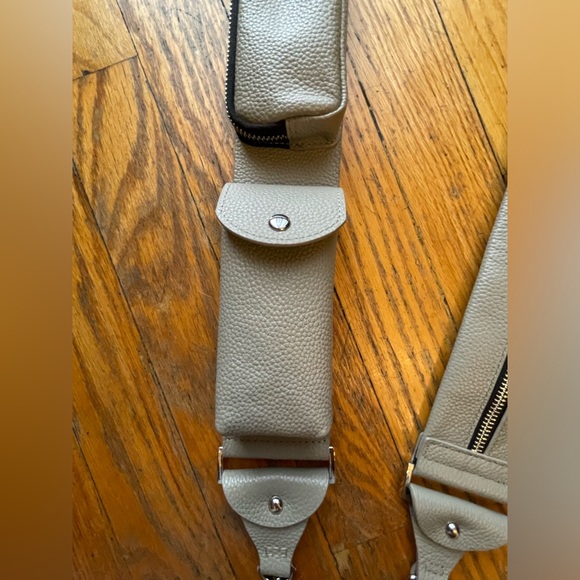 Bandolier Billie - PHONE CASE & ALL LEATHER STRAP - Greige/Silver - Picture 10 of 10
